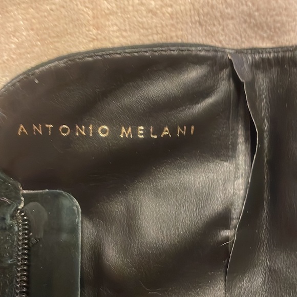 Classic black suede boots - Picture 6 of 8